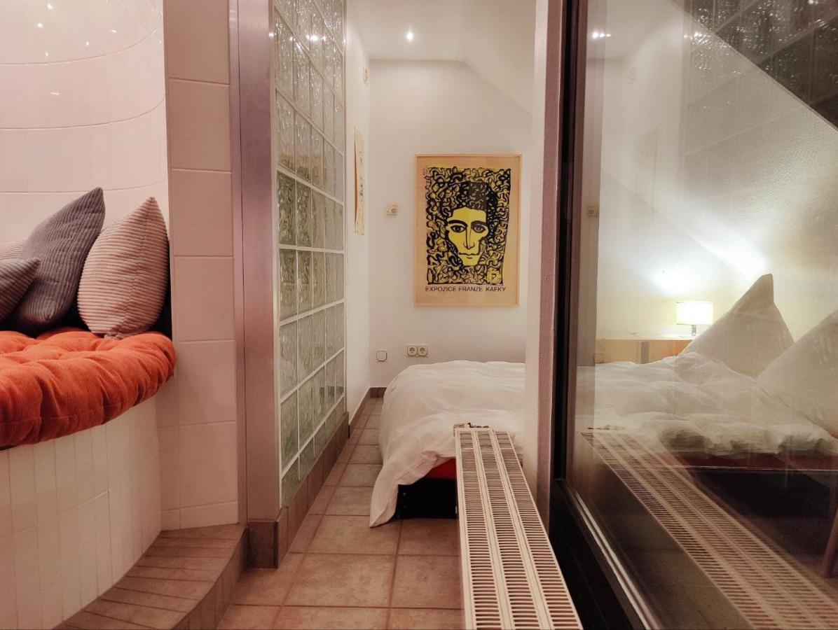 Spacious & Comfortable Guestrooms W Private Bathrooms Near Koelnmesse & Lanxess Arena, Free Parking, Highspeed Wifi ภายนอก รูปภาพ